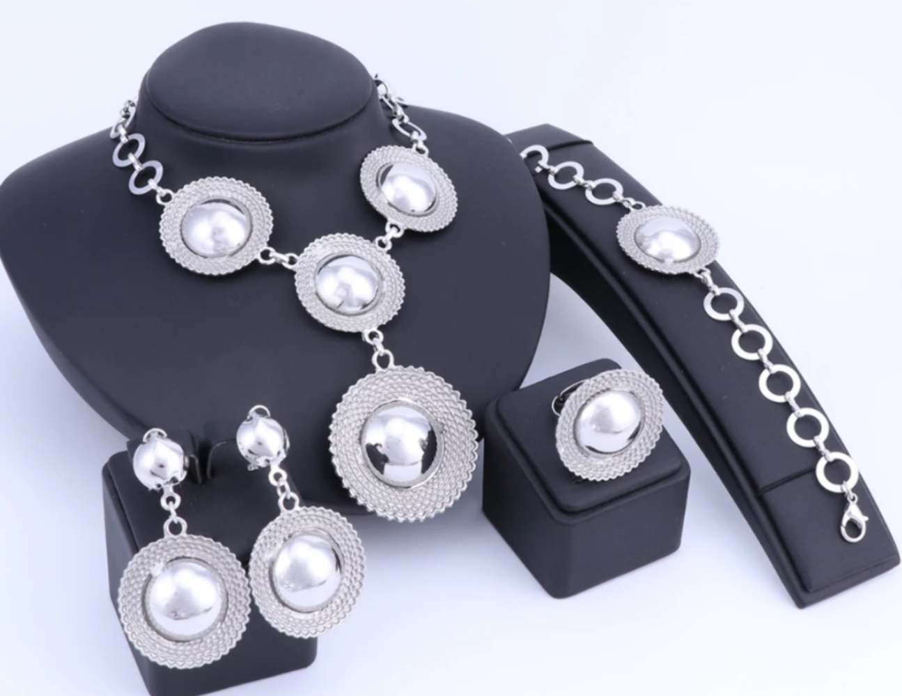 Complete set in stainless steel