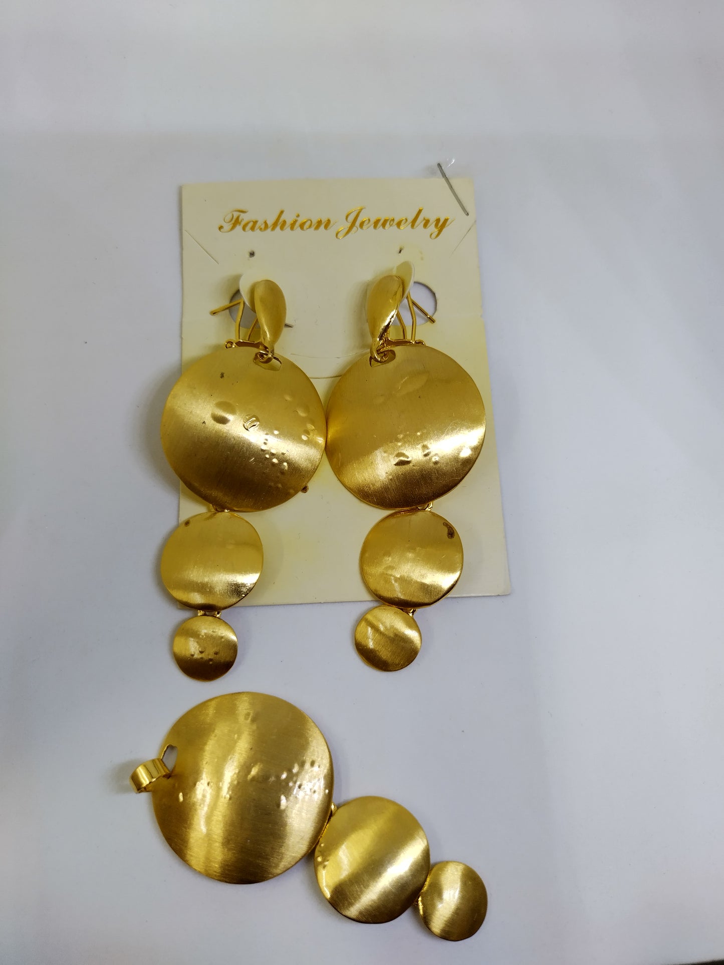 Accesorio for you, my uncles, three pieces 1