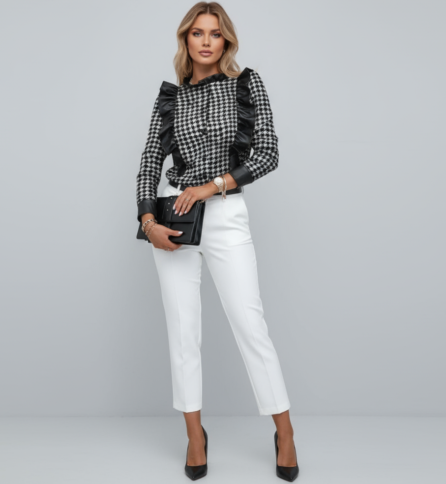Blouse in black and white combination with check