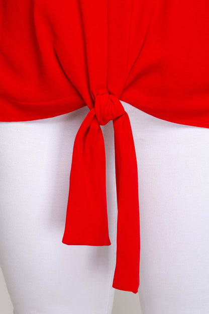 top blends casual elegance.