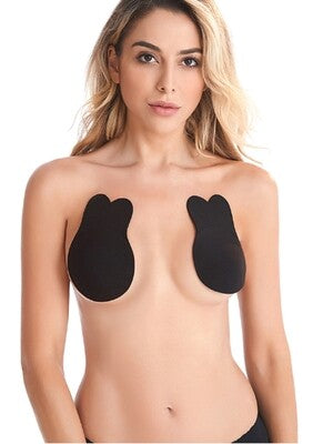 Pasties in black
