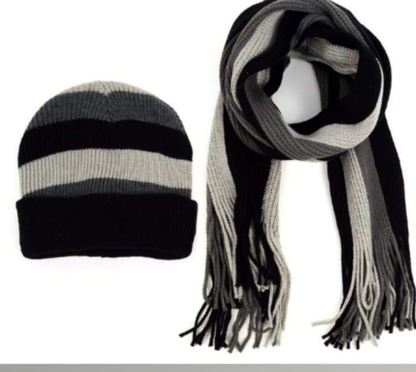 Winter hat and scarf set