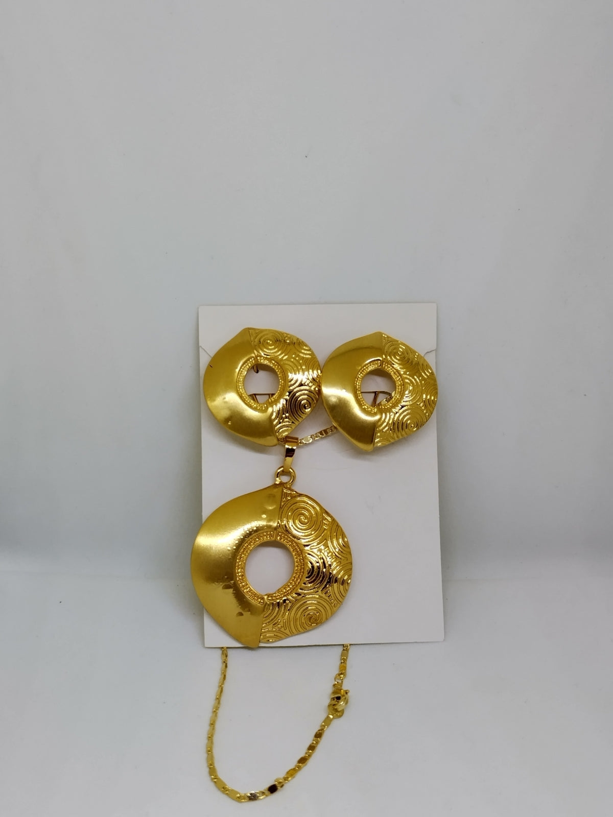 Round 3 Piece Set