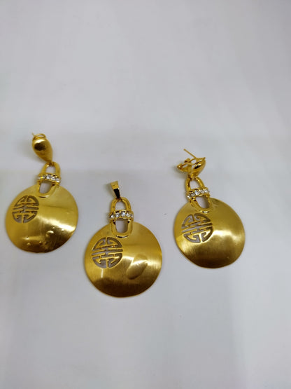 3 Piece Set in Gold