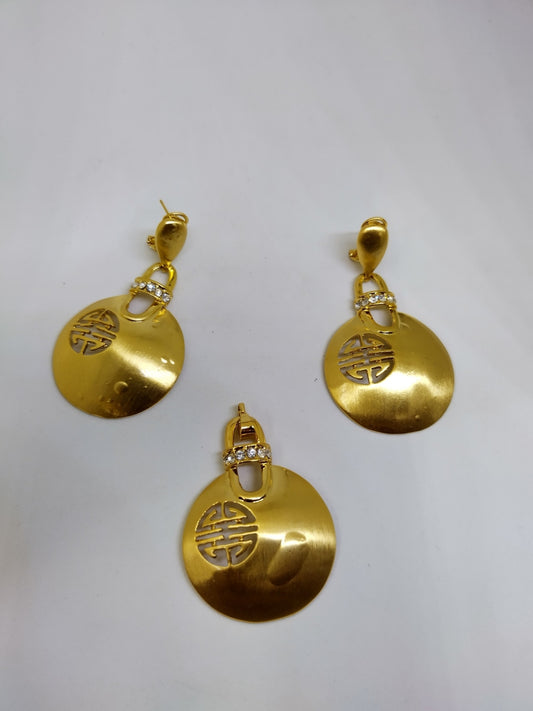 3 Piece Set in Gold