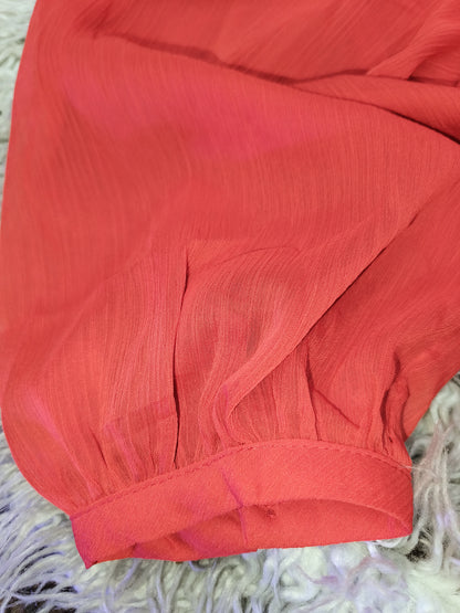 Blouse in two solid colors