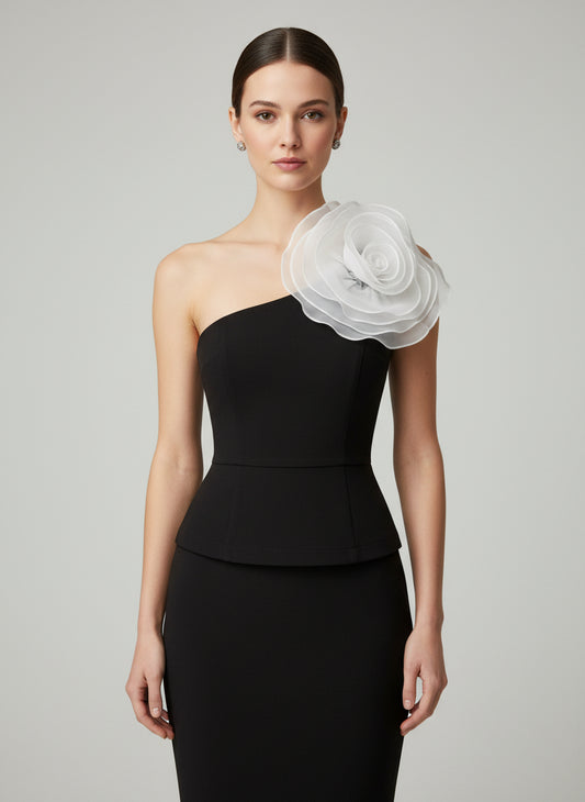 One-shoulder blouse with a white floral print