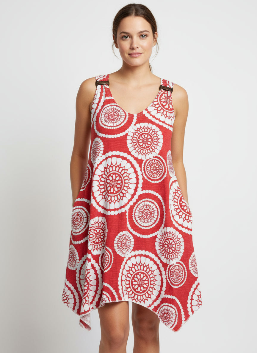 Printed blouse in different colors with a flared top