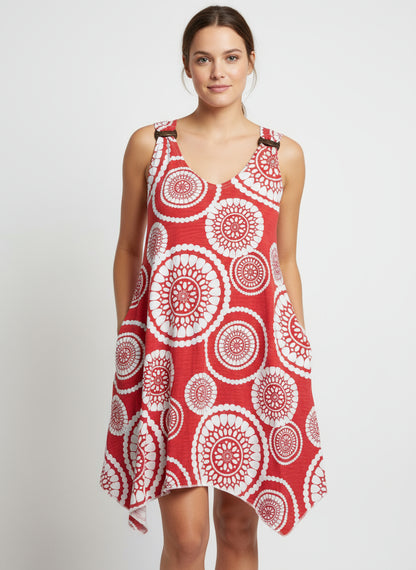 Printed blouse in different colors with a flared top