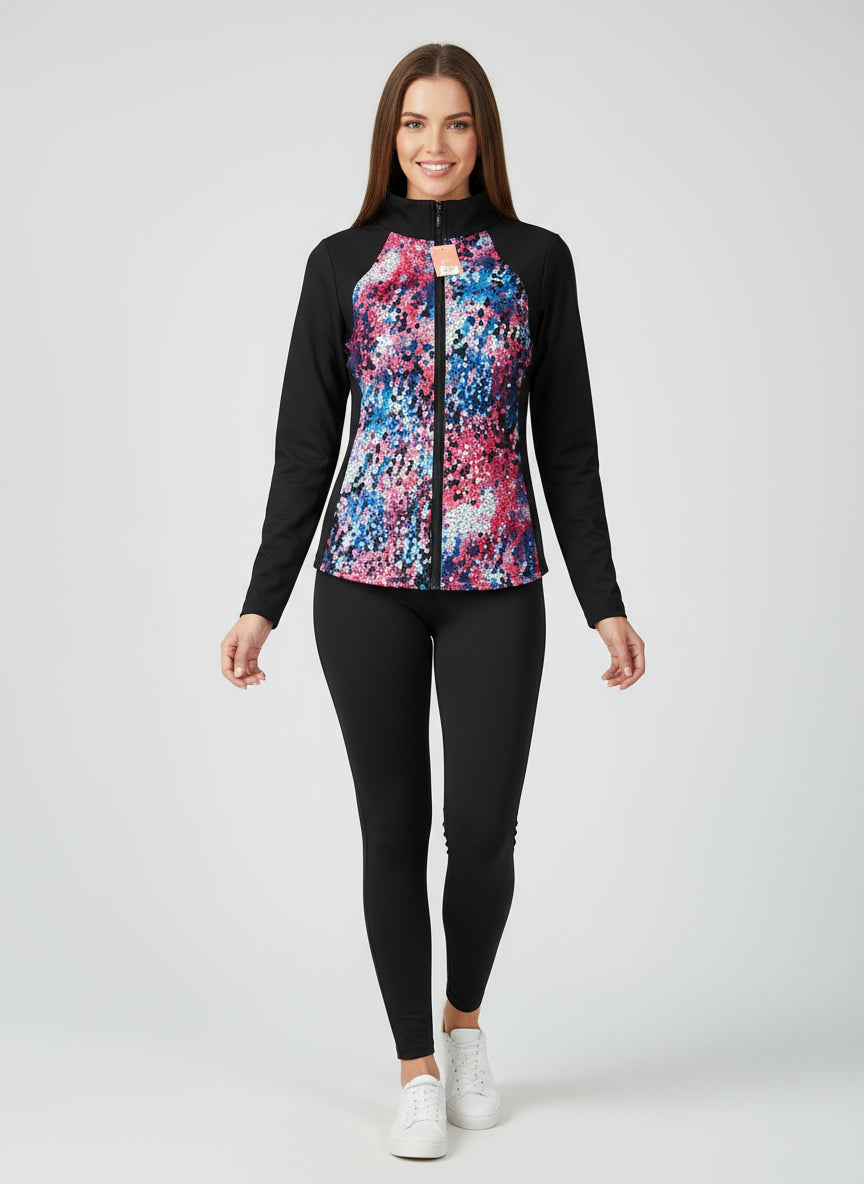 Long-sleeved sweater with zipper and colored front