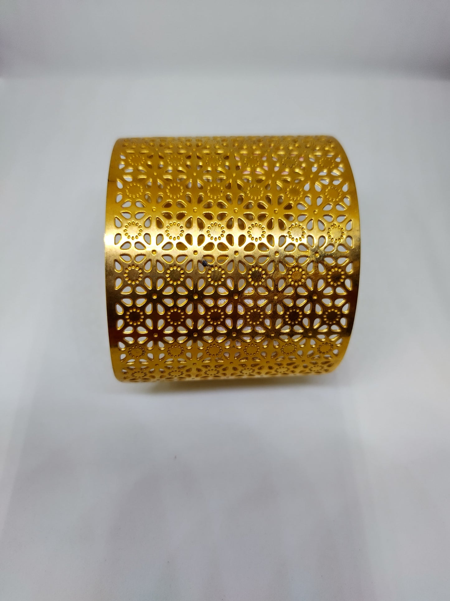 Pulsera en acero inoxidable color dorado